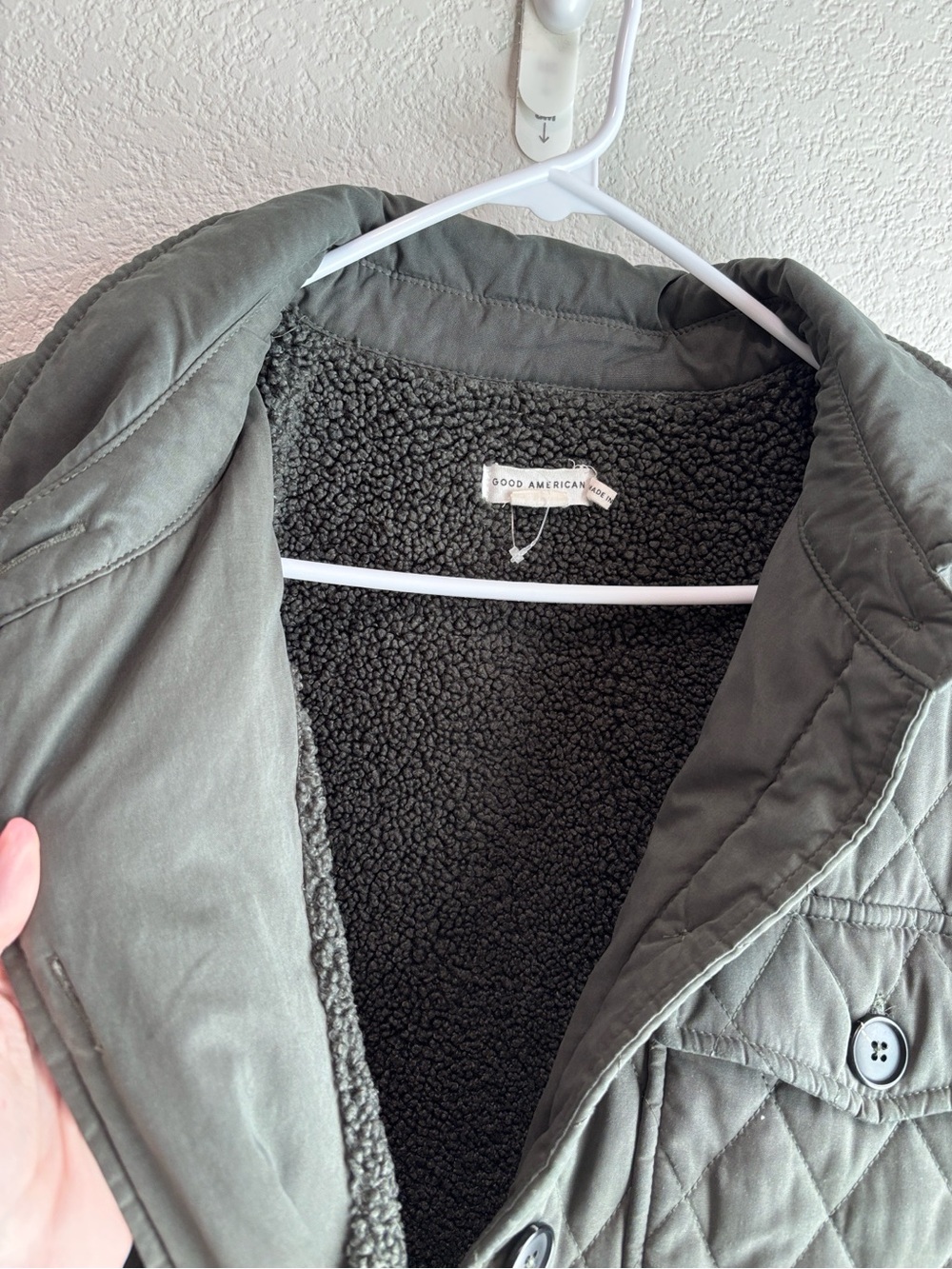 Good American Quilted Faux Sherpa Lined Shacket Jacket Olive Green Small Medium - Picture 3 of 6